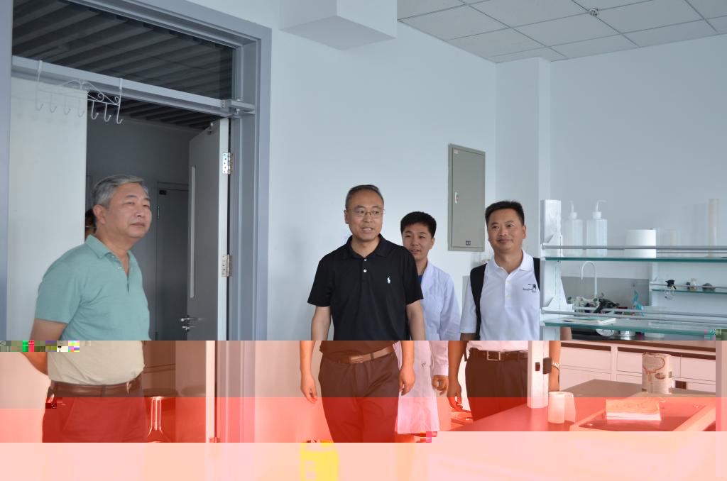 參觀農業部重點實驗室